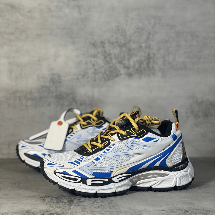 Be Right Back Blue Sky 7