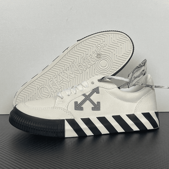 Vulcanized Black Grey 1