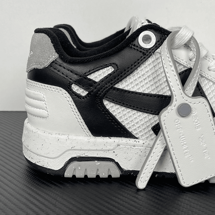 Out Of Office Dalmata 4