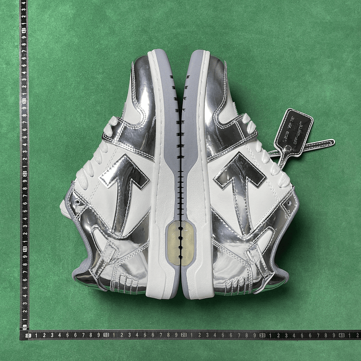 Out Of Office Ice diamond 5