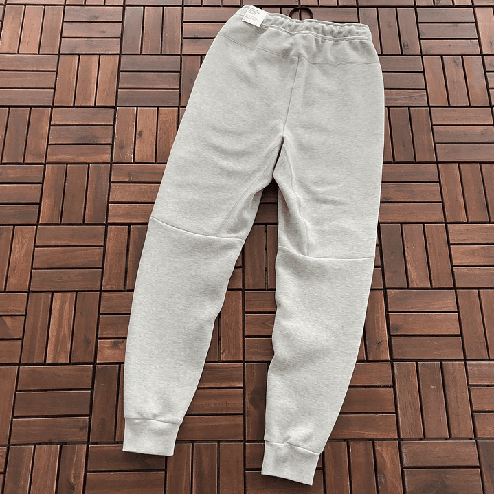 Conjunto Tech Fleece 2023   8