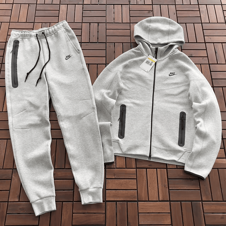 Conjunto Tech Fleece 2023   1