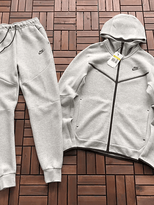 Conjunto Tech Fleece 2020    