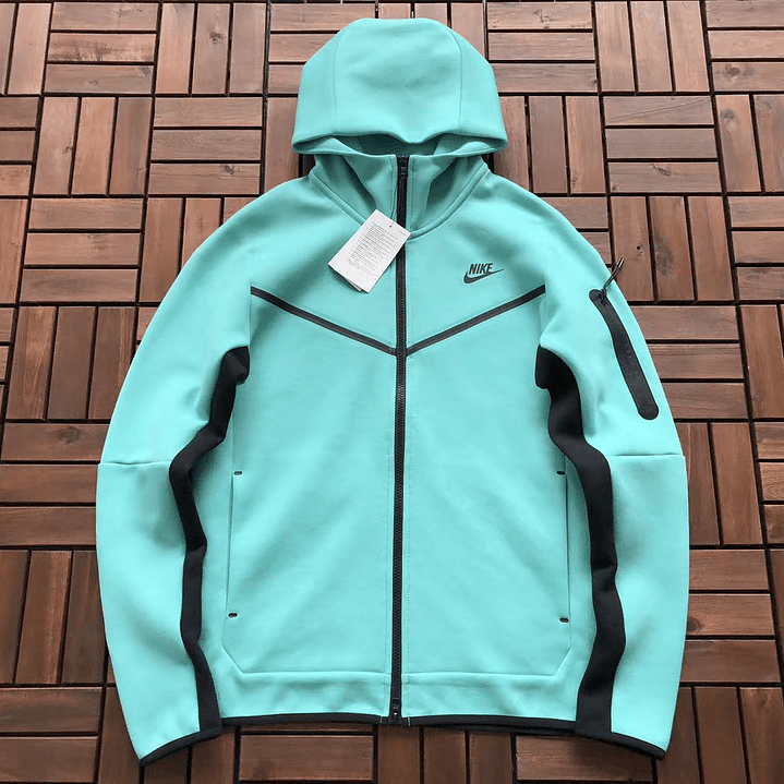 Conjunto Tech Fleece 2020   2