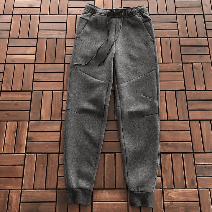 Conjunto Tech Fleece 2025  4