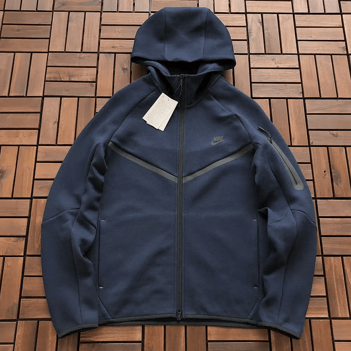 Conjunto Tech Fleece 2025   2