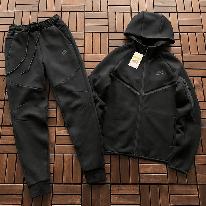 Conjunto Tech Fleece 2025   1
