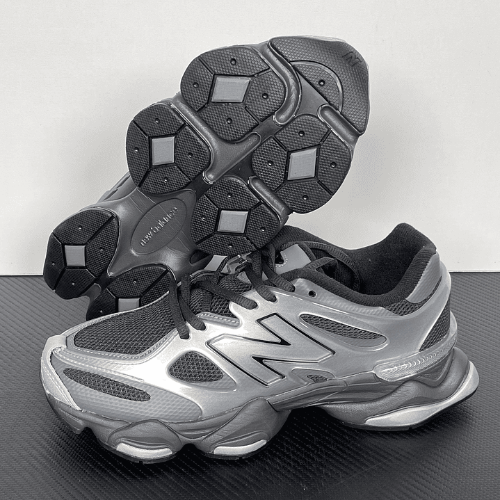 9060 Silver Metallic 2