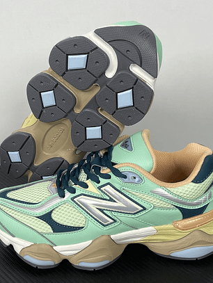 9060 Sweetgrass Deep Ocean