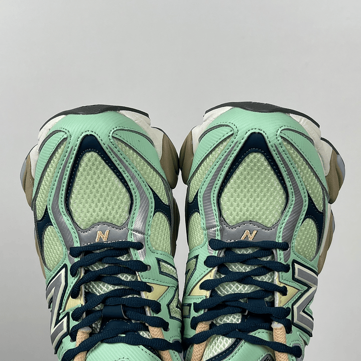 9060 Sweetgrass Deep Ocean 5