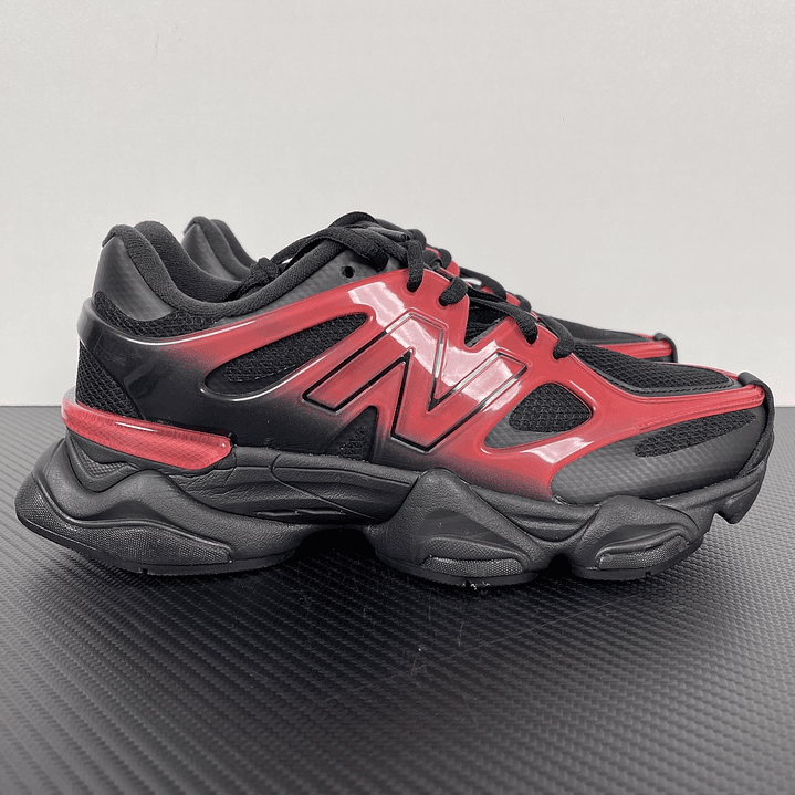 9060 Black Red Gradient 1