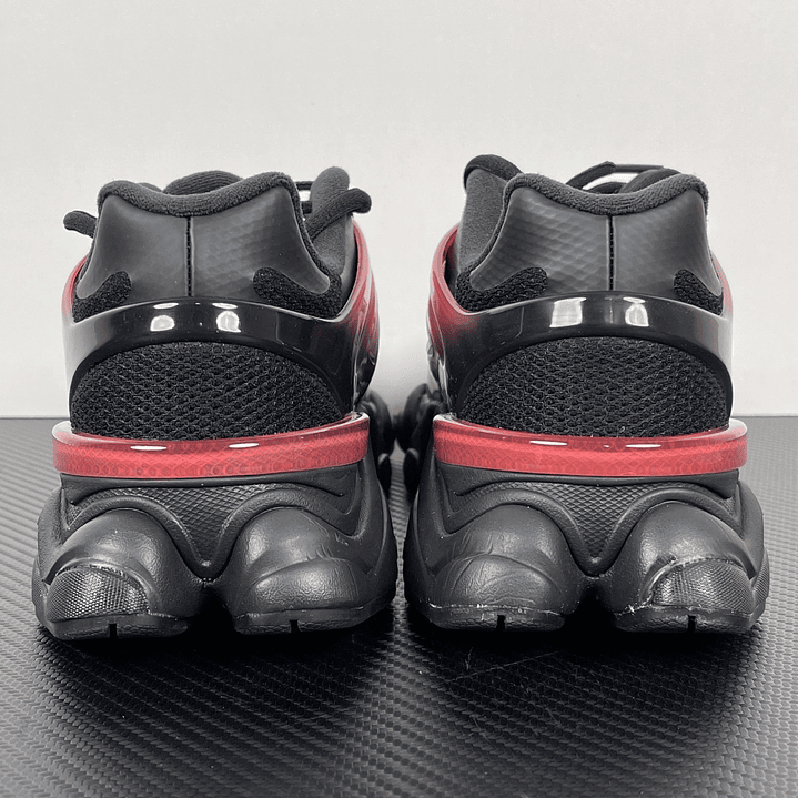 9060 Black Red Gradient 4