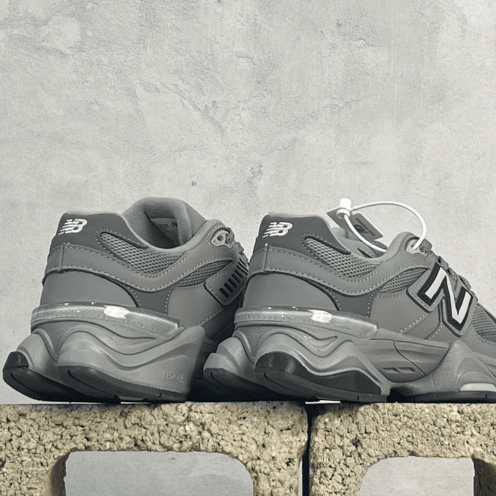 9060 Shadow & Grey  2