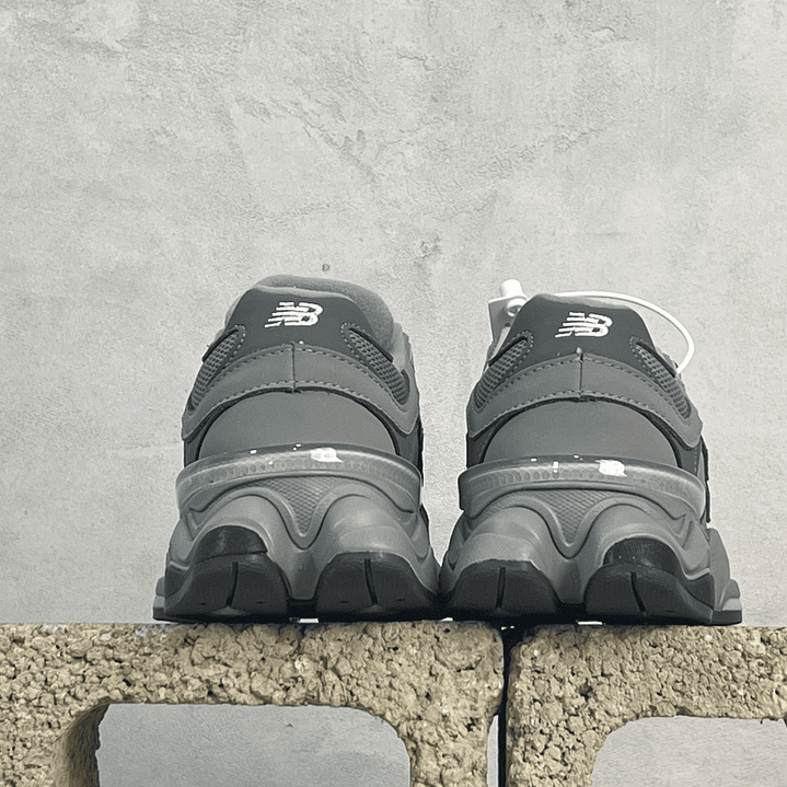 9060 Shadow & Grey  3