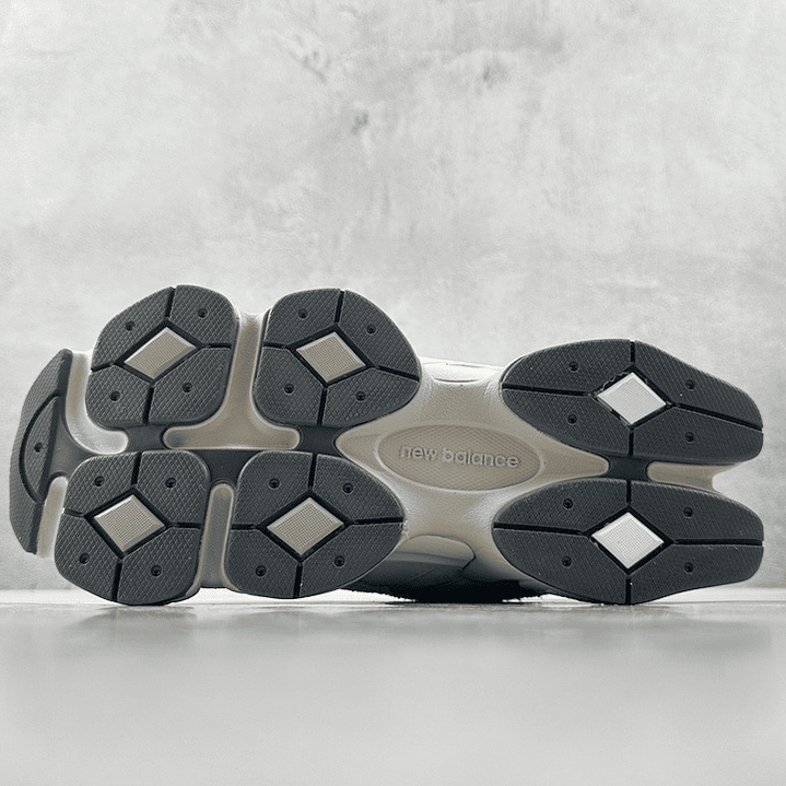 9060 Lunar New Year Timberwolf Grey 5