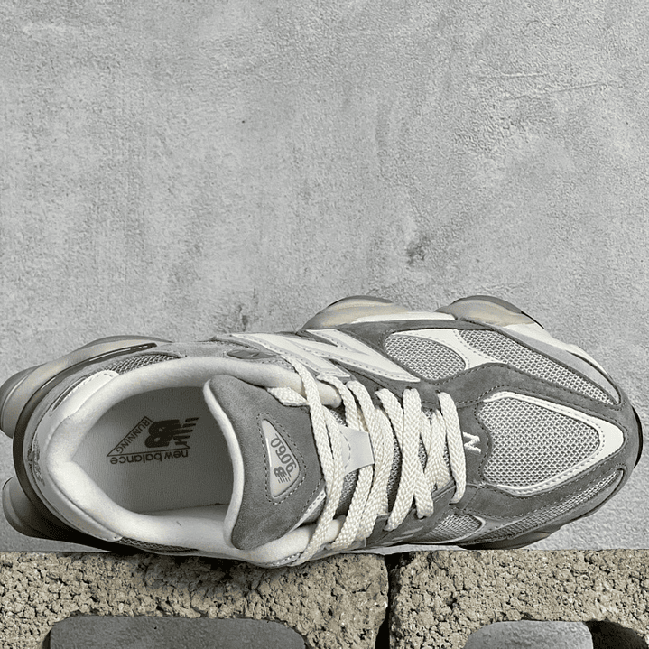 9060 Rain Cloud Lunar 3