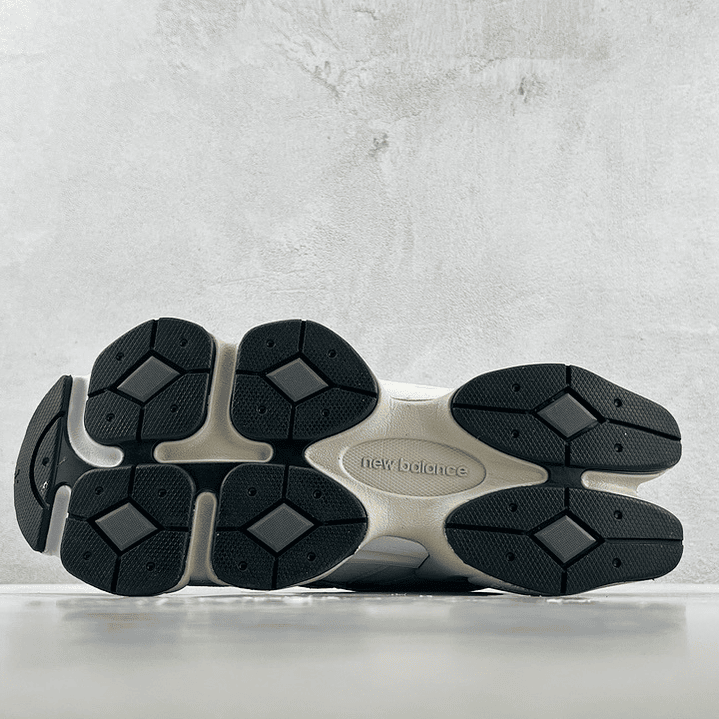 9060 Beige Cream & Black 5