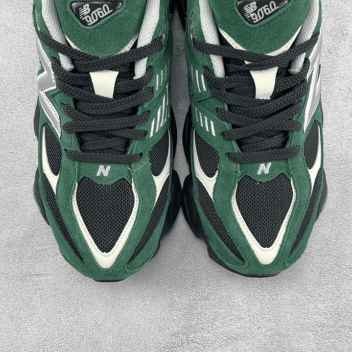 9060 Team Forest Green 3