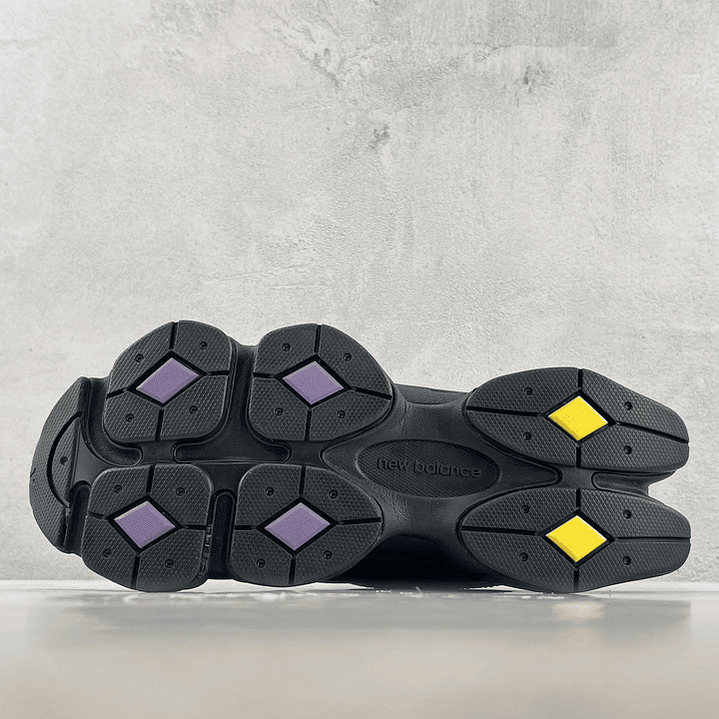 9060 Mowalola Burglarwear 5