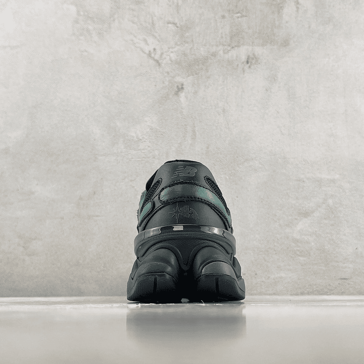 9060 Black Teal Pink 4