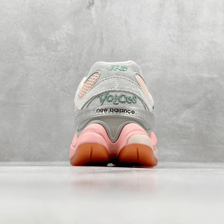 9060 Inside Voices - Penny Cookie Pink 4