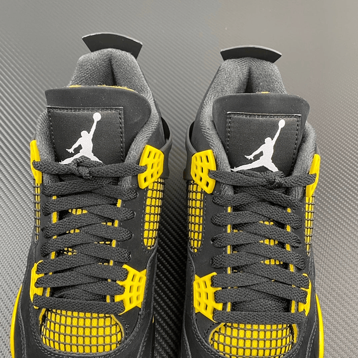 AJ4 Thunder 4