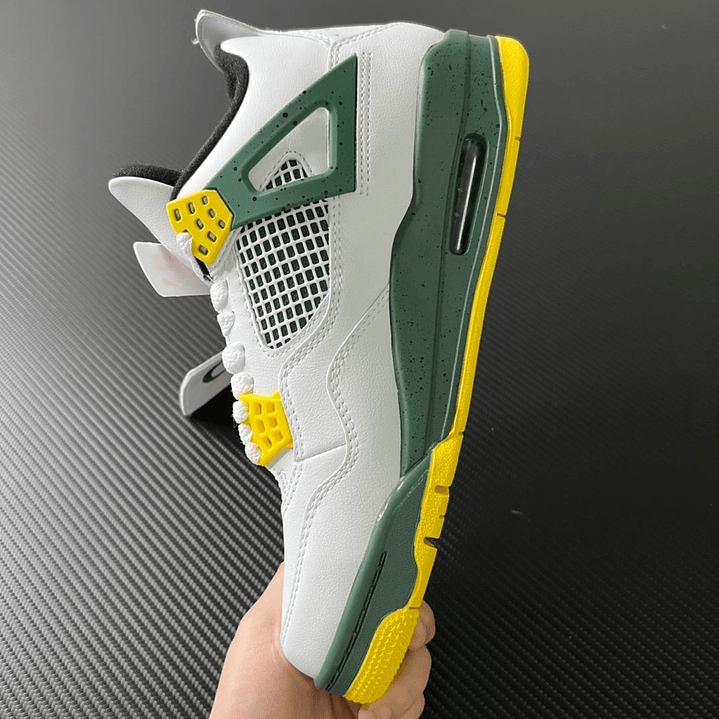 AJ4 Oregon Ducks Duckman 6