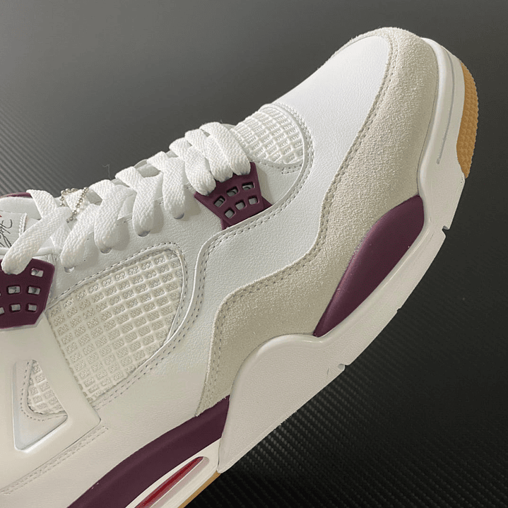 AJ4 Retro White Fuchsia 6