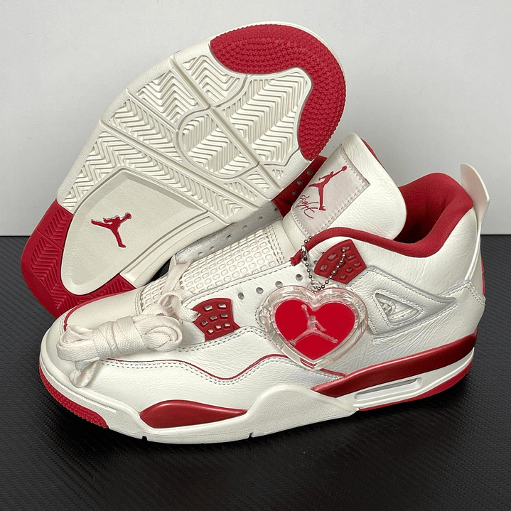 AJ4   'Valentine's Day' 3