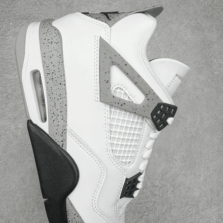AJ4 Retro OG White Cement 2