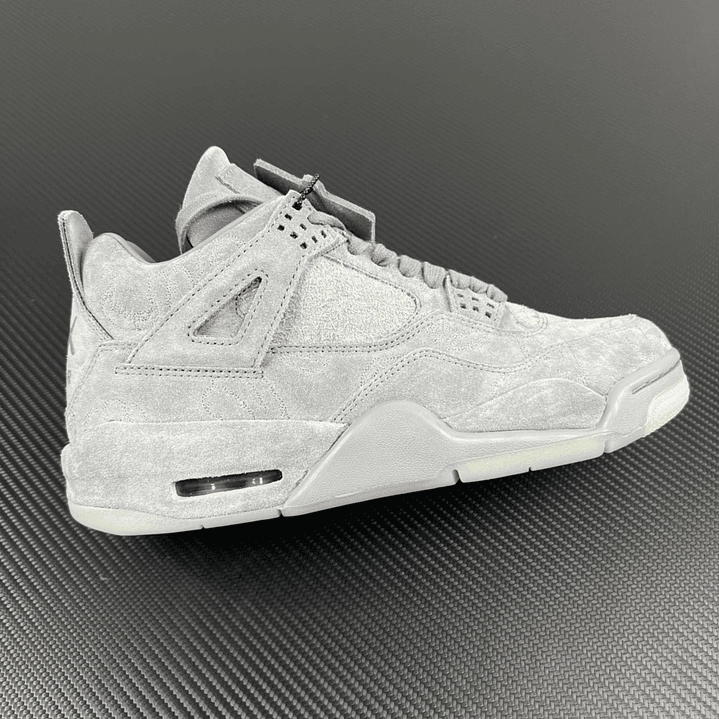 AJ4 Retro Kaws 1