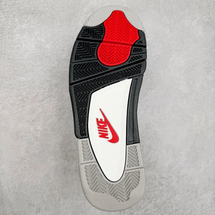 AJ4 Retro OG White Cement 9