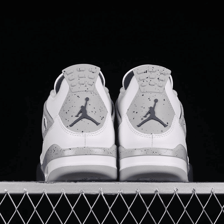 AJ4 Retro Midnight Navy 5