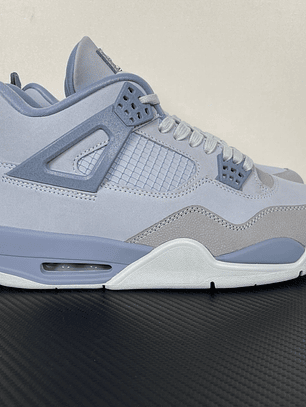 AJ4 Retro UNC Tar Heels PE