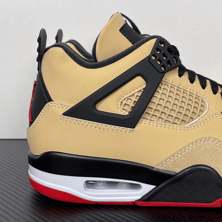 AJ4 Retro GS Pizza 5