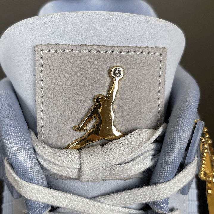 AJ4 Retro UNC Tar Heels PE 2