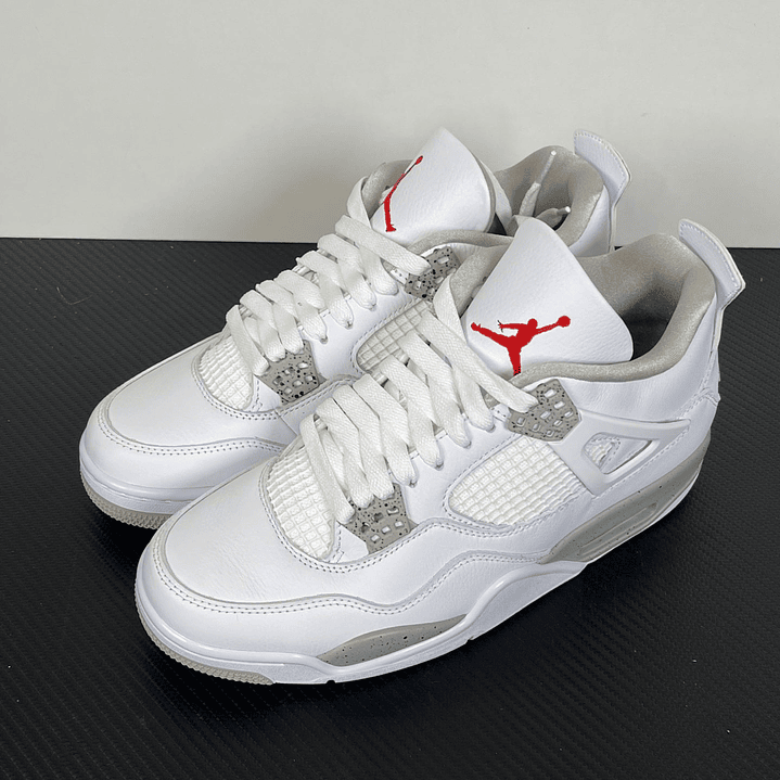 AJ4 Retro White Oreo 8