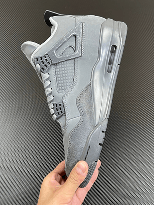 AJ4 SE Smoke Grey