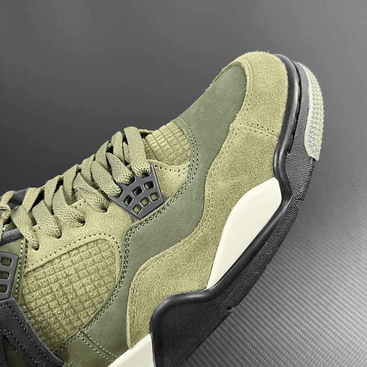 AJ4 SE Craft Medium Olive 2