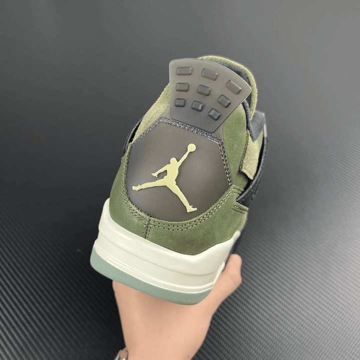 AJ4 SE Craft Medium Olive 3