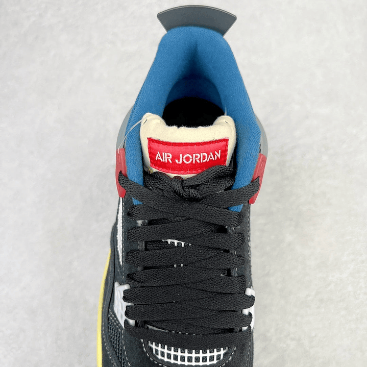 AJ4 Retro Union Off Noir 7