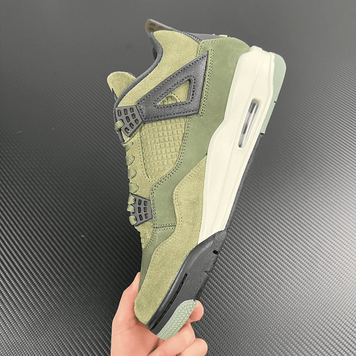AJ4 SE Craft Medium Olive 4