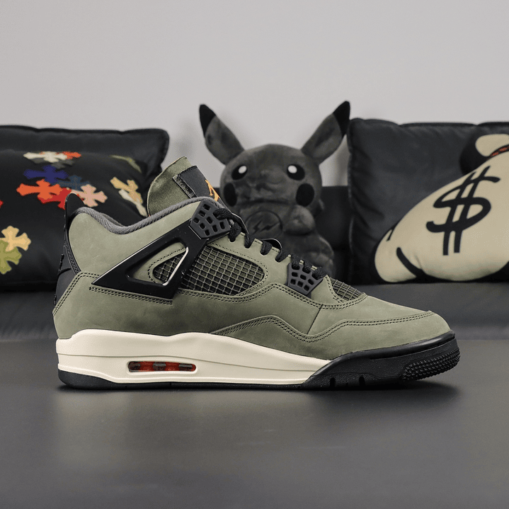 AJ4 Retro OG SP Undefeated 5