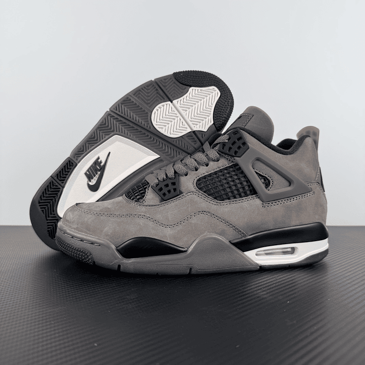 AJ4 Retro Cave Stone 2