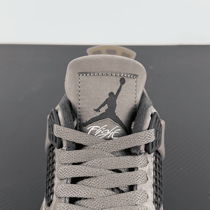 AJ4 Retro Cave Stone 4