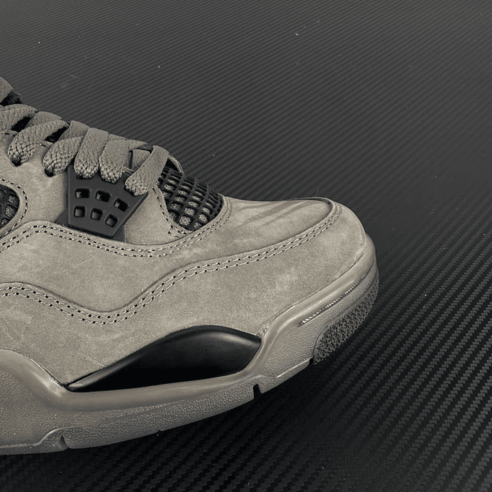 AJ4 Retro Cave Stone 5