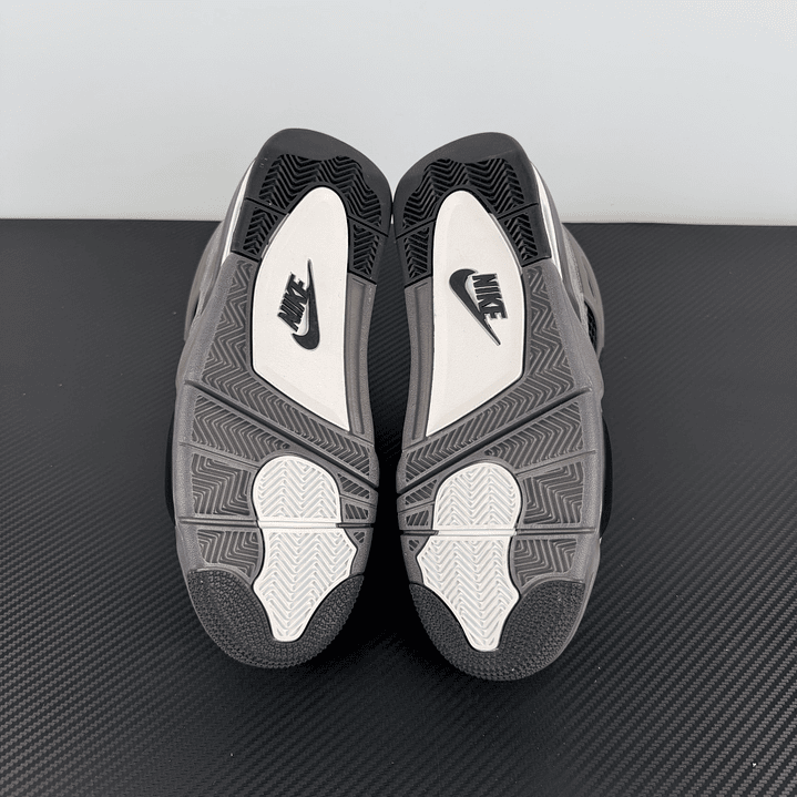 AJ4 Retro Cave Stone 12