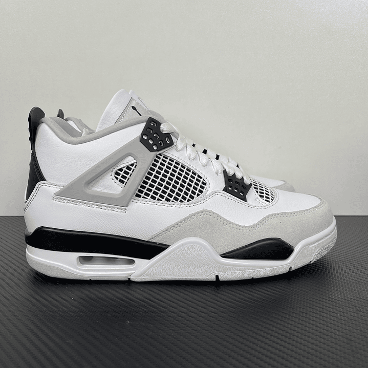 AJ4 Military Black 1