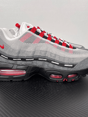 95 Undefeated Black Red