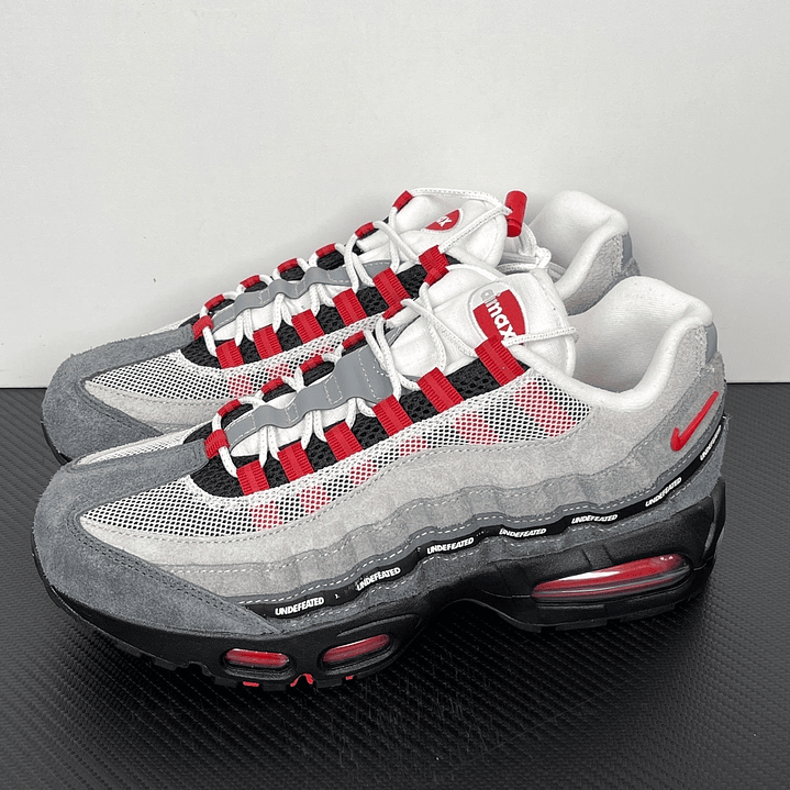 95 Undefeated Black Red 2